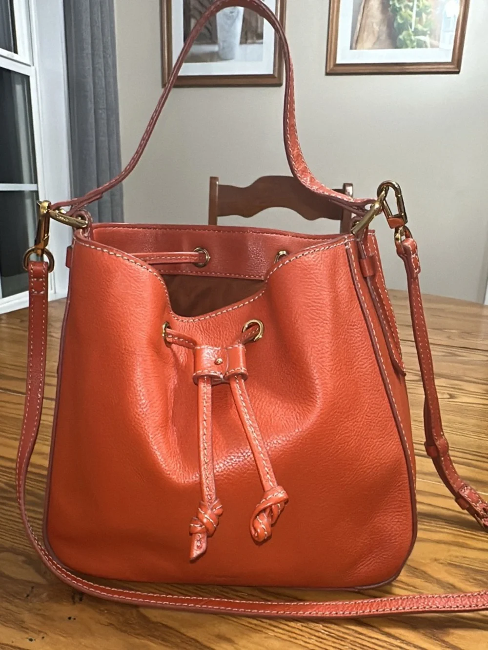 FOSSIL Tessa Bucket Crossbody Width 6.5